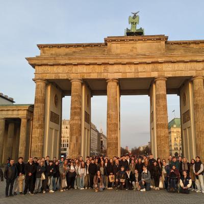 9er vor dem Brandenburger Tor