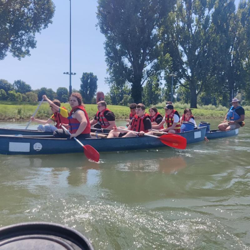 9er bei der Kanutour auf dem Altrhein