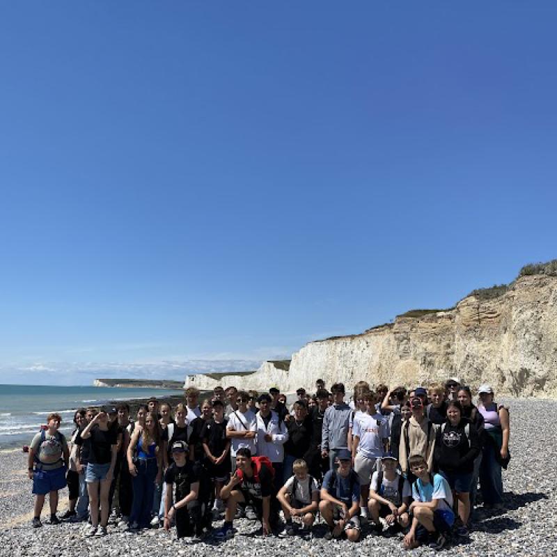 Klassenfoto am Strand